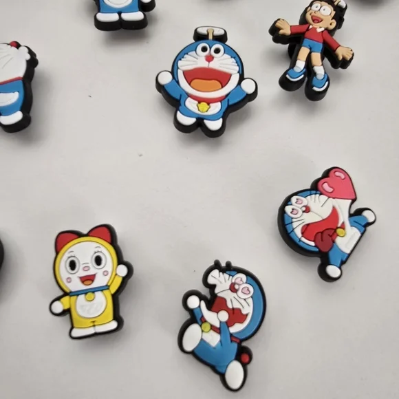 NEW Doraemon Cartoon Cat Jibbitz Bundle 16 Shoe Charms for Crocs - Picture 4 of 7